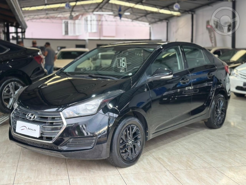 HB20S 1.6 COMFORT PLUS 16V FLEX 4P MANUAL - 2016 - VACARIA