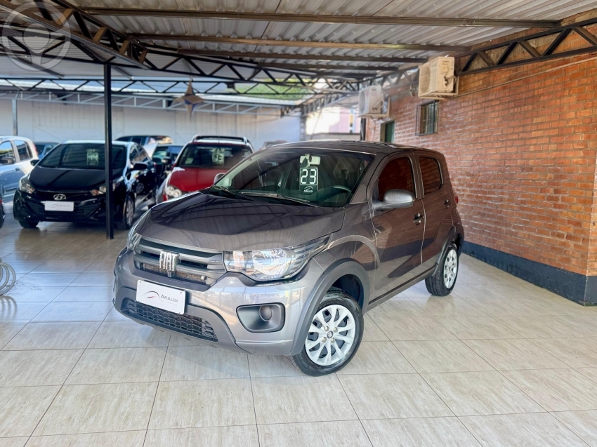 MOBI 1.0 8V EVO FLEX LIKE. MANUAL - 2023 - VACARIA