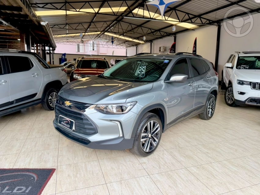 TRACKER 1.0 12V LT TURBO FLEX 4P AUTOMÁTICO - 2025 - VACARIA