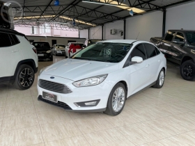 focus 2.0 titanium sedan 16v flex 4p automatico 2016 vacaria