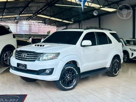 hilux sw4 3.0 srv 4x4 16v turbo intercooler diesel 4p automatico 2014 vacaria