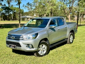 hilux 2.8 srv 4x4 cd 16v diesel 4p automatico 2017 vacaria