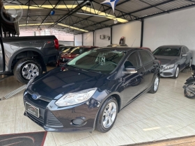 focus 2.0 s sedan 16v flex 4p auto 2014 vacaria