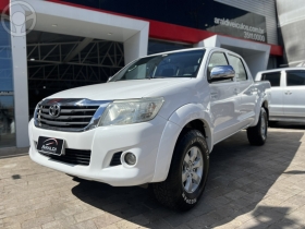 hilux 2.7 srv 4x2 cd 16v flex 4p automatico 2015 vacaria