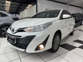yaris 1.5 xl plus connect 16v flex 4p automatico 2020 vacaria