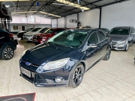 focus 2.0 titanium sedan 16v flex 4p automatico 2015 vacaria