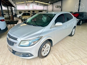 prisma 1.4 mpfi ltz 8v flex 4p automatico 2014 vacaria