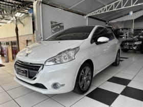 208 1.6 griffe 16v flex 4p automatico 2014 vacaria