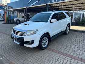 HILUX SW4 3.0 SRV 4X4 16V TURBO INTERCOOLER DIESEL 4P AUTOMÁTICO