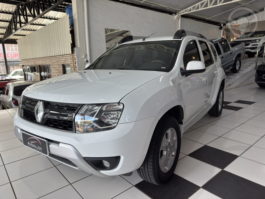 DUSTER 2.0 DYNAMIQUE 4X2 16V FLEX 4P AUTOMÁTICO - 2017 - LAGOA VERMELHA
