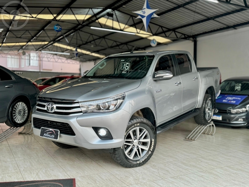 HILUX 2.8 SRX 4X4 CD 16V DIESEL 4P AUTOMÁTICO - 2016 - LAGOA VERMELHA