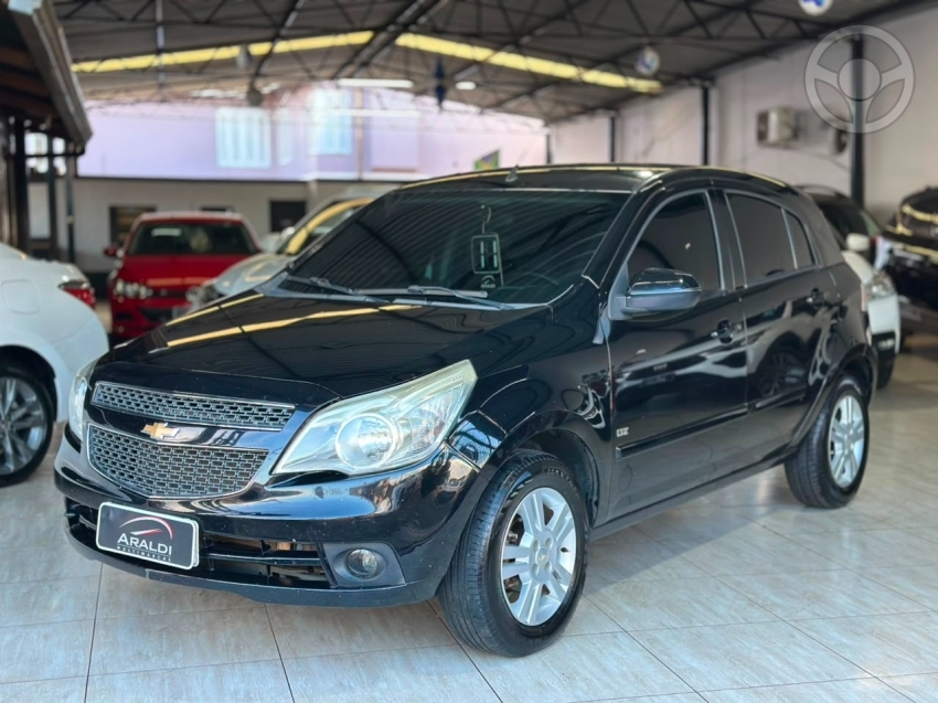 AGILE 1.4 MPFI LTZ 8V FLEX 4P MANUAL - 2011 - LAGOA VERMELHA