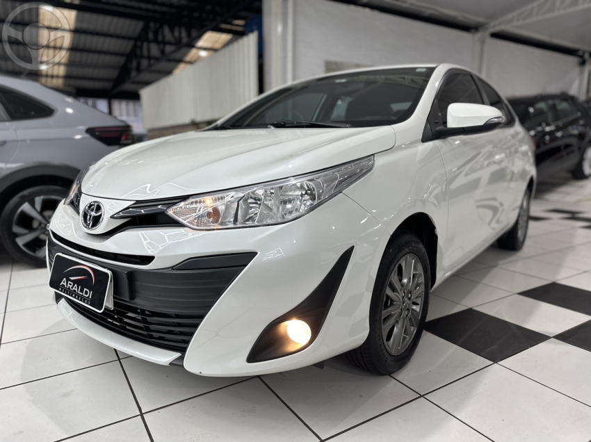 YARIS 1.5 XL PLUS CONNECT 16V FLEX 4P AUTOMÁTICO - 2020 - LAGOA VERMELHA