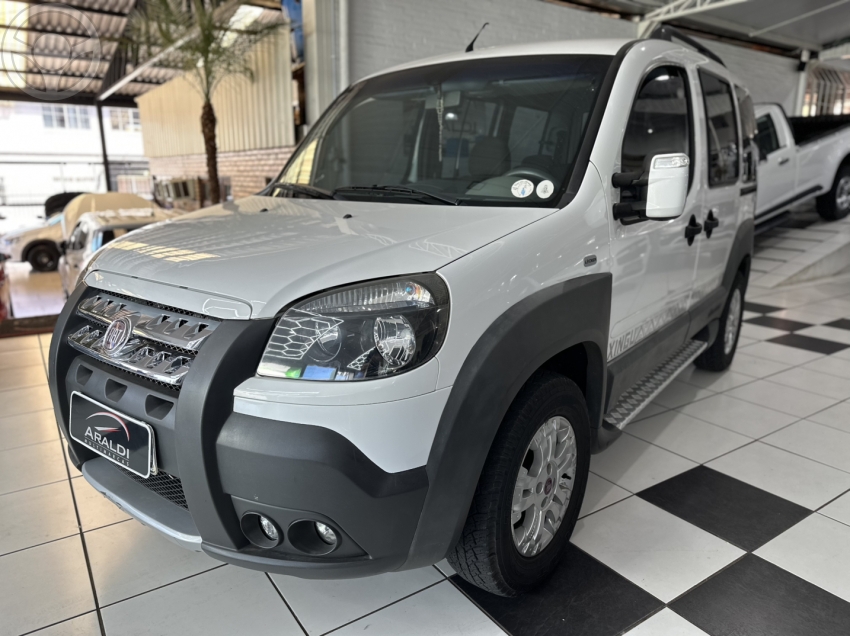 DOBLÓ 1.8 MPI ADVENTURE XINGU 16V FLEX 4P MANUAL - 2013 - LAGOA VERMELHA
