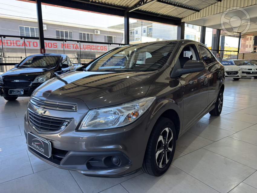 PRISMA 1.0 MPFI LT 8V FLEX 4P MANUAL - 2014 - LAGOA VERMELHA