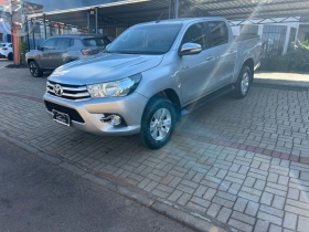 hilux 2.8 srv 4x4 cd 16v diesel 4p automatico 2017 lagoa vermelha