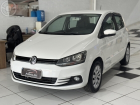 fox 1.0 mi comfortline 8v flex 4p manual 2015 lagoa vermelha