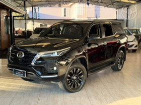 hilux sw4 2.8 srx 4x4 7 lugares 16v turbo intercooler diesel 4p automatico 2024 lagoa vermelha
