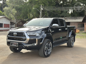 hilux 2.8 srx plus 4x4 cd turbo diesel 4p automatico 2024 lagoa vermelha