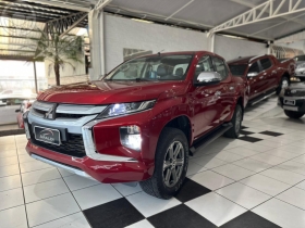 L200 TRITON 2.4 16V TURBO DIESEL SPORT HPE CD 4P 4X4 AUTOMÁTICO