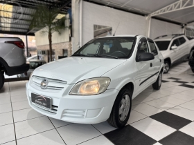 PRISMA 1.4 MPFI JOY 8V FLEX 4P MANUAL