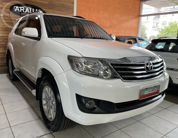 HILUX SW4 SR 2.7 FLEX  - 2014 - ERECHIM