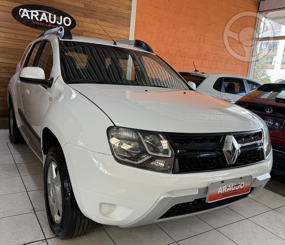 DUSTER EXPRESSION 1.6 FLEX  - 2016 - ERECHIM