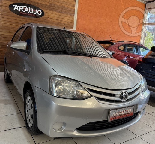 ETIOS HB X 1.3 FLEX  - 2016 - ERECHIM