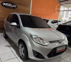 fiesta sedan se 1.6 flex  2014 erechim