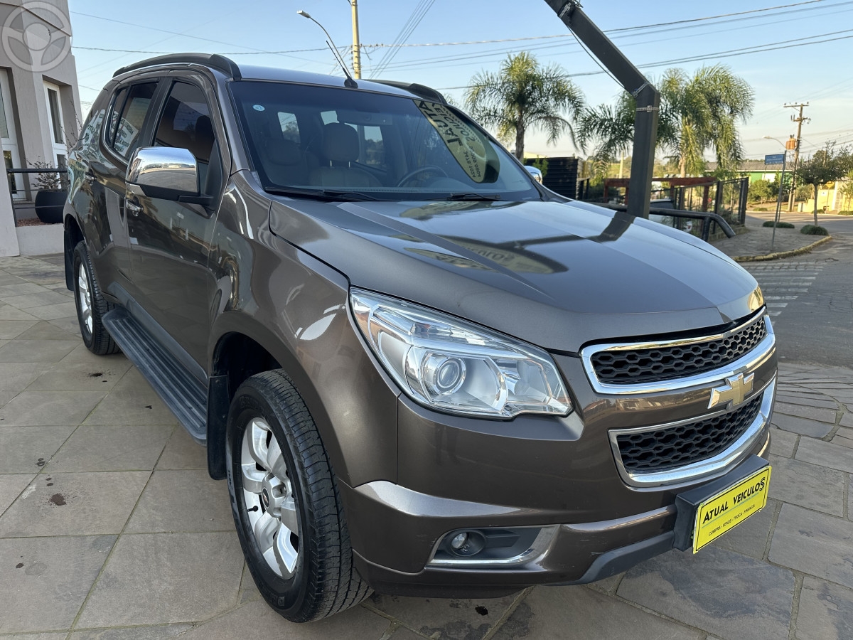 TRAILBLAZER 2.8 LTZ 4X4 16V TURBO DIESEL 4P AUTOMÁTICO - 2013 - VISTA ALEGRE DO PRATA