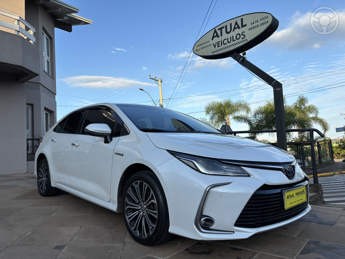 COROLLA 1.8 ALTIS PREMIUM 16V HÍBRIDO 4P AUTOMÁTICO - 2023 - VISTA ALEGRE DO PRATA