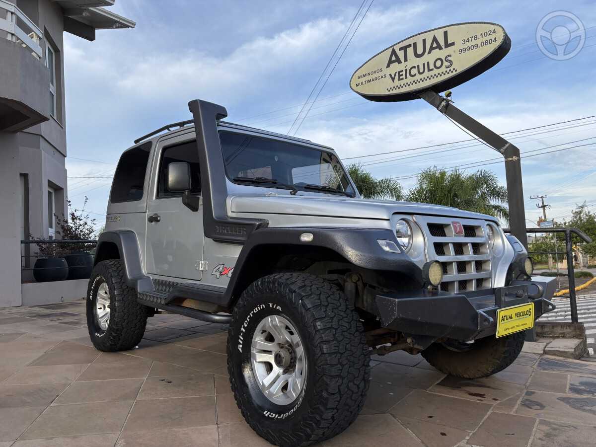 Troller T4 3.0 TETO RÍGIDO 16V TURBO ELETRONIC DIESEL 2P MANUAL 2011