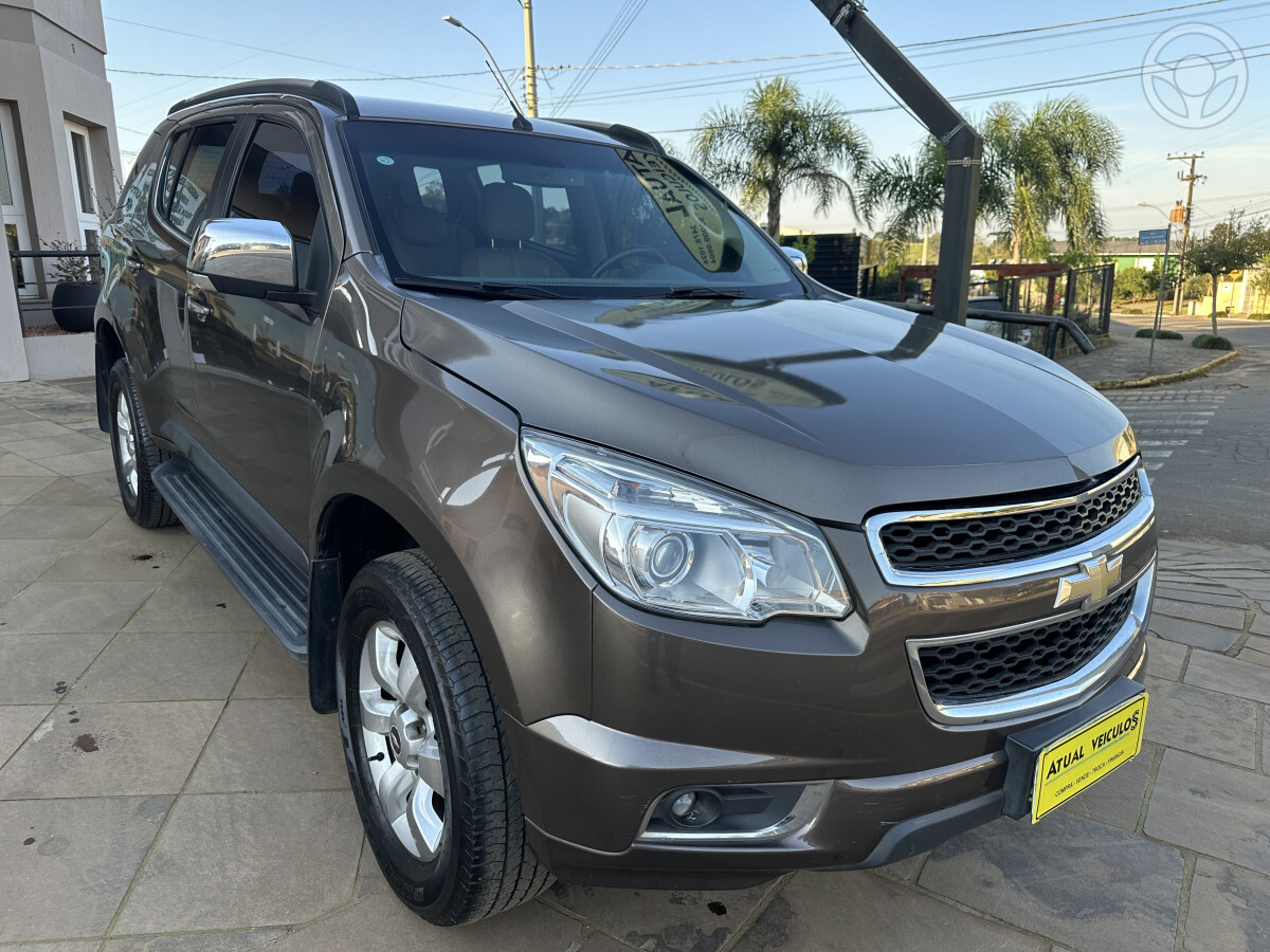 TRAILBLAZER 2.8 LTZ 4X4 16V TURBO DIESEL 4P AUTOMÁTICO - 2013 - VISTA ALEGRE DO PRATA