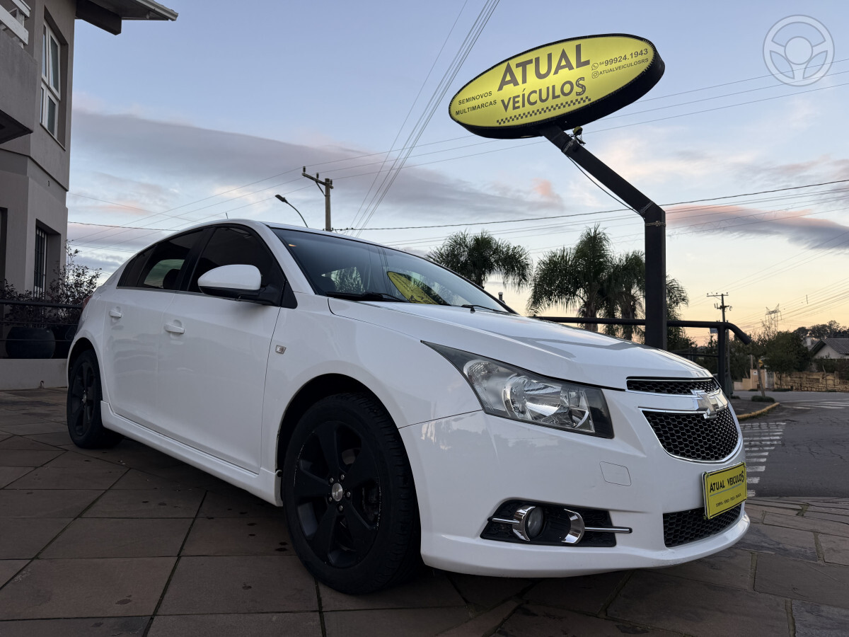 CRUZE 1.8 LT SPORT6 16V FLEX 4P AUTOMÁTICO - 2013 - VISTA ALEGRE DO PRATA
