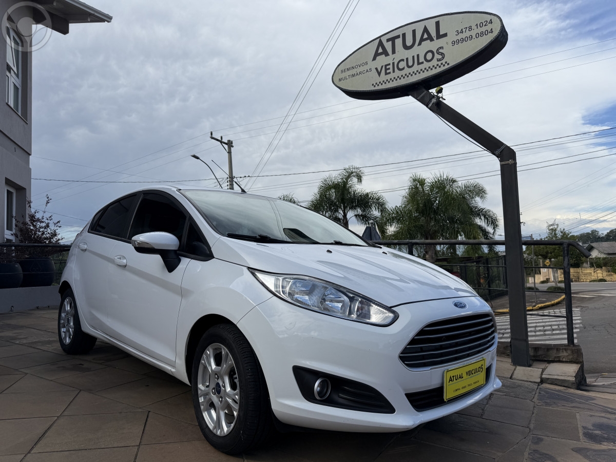FIESTA 1.6 SE HATCH 16V FLEX 4P MANUAL - 2015 - VISTA ALEGRE DO PRATA