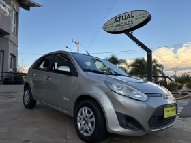 fiesta 1.6 mpi class hatch 8v flex 4p manual 2013 vista alegre do prata
