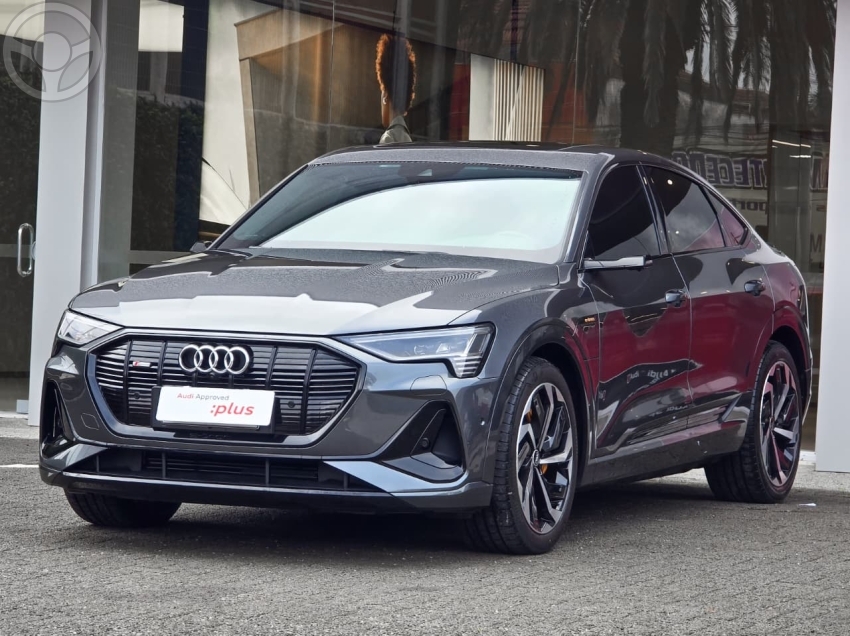 E-TRON SPORTBACK PERFORMANCE BLACK ELÉTRICO 4P AUTOMÁTICO - 2021 - CAXIAS DO SUL