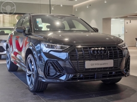 Q3 2.0 TFSI PERFORMANCE BLACK QUATTRO 4P AUTOMÁTICO