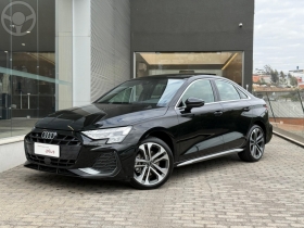 A3 2.0 TFSI SEDAN PERFORM BLACK 16V 4P S-TRONIC