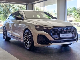 Q8 3.0 TFSI PERFORMANCE BLACK QUATTRO V6 24V 4P S-TRONIC