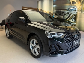 q3 2.0 tfsi sportback performance black quattro 4p automatico 2022 caxias do sul