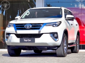 hilux sw4 2.8 srx 4x4 7 lugares 16v turbo intercooler diesel 4p automatico 2020 caxias do sul