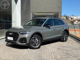q5 2.0 tfsi ambiente 16v 211cv 4p automatico 2024 caxias do sul