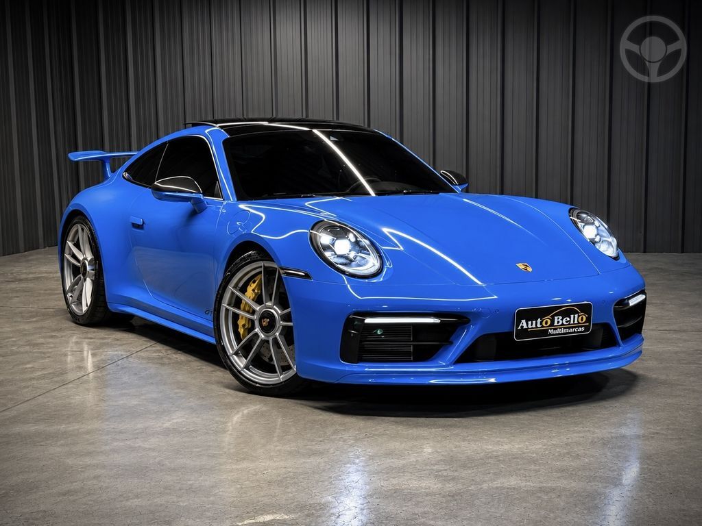 911 CARRERA 4 GTS COUPE 3.0 24V 992  - 2024 - NOVO HAMBURGO