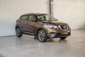 kicks 1.6 16v flex sv 4p xtronic 2019 novo hamburgo