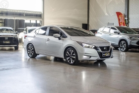 versa 1.6 exclusive 16v flex 4p automatico 2022 novo hamburgo