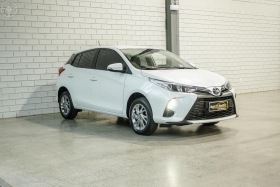 YARIS 1.5 XS 16V FLEX 4P AUTOMATICO