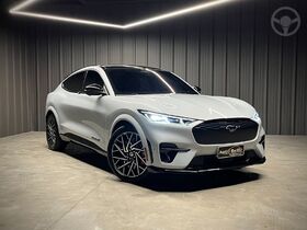 mustang mach e gt performance eletrico  2023 novo hamburgo