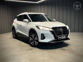 kicks advance 1.6 16v flex aut.  2024 novo hamburgo