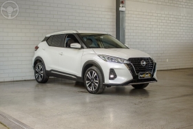 kicks advance 1.6 16v flex aut.  2024 novo hamburgo